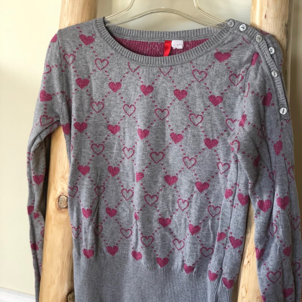 Heart-print grey sweater